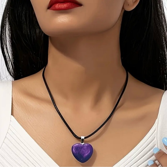 ⭐️ 5 for $25 Heart Shaped Crystal Glass Pendant Necklace on a Black Cord - Picture 9 of 10